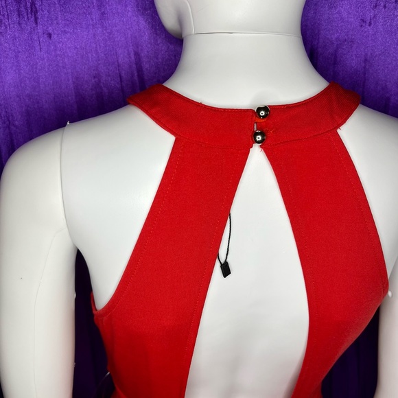 BERYDRESS SMALL RED BACKLESS DRESS STRETCH - Picture 11 of 11